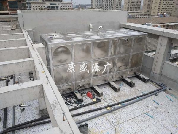 不銹鋼保溫水箱原理與作用是什么？